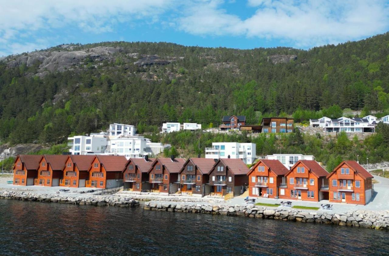Preikestolen Panorama Apartment Jorpeland Exterior photo